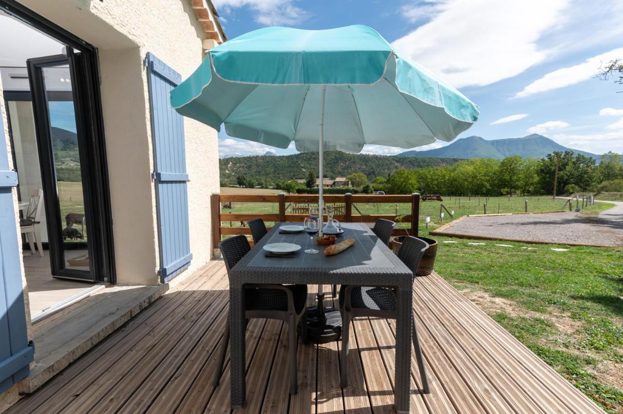Plaines-Provence Spa&Sauna Дінь-ле-Бен Екстер'єр фото