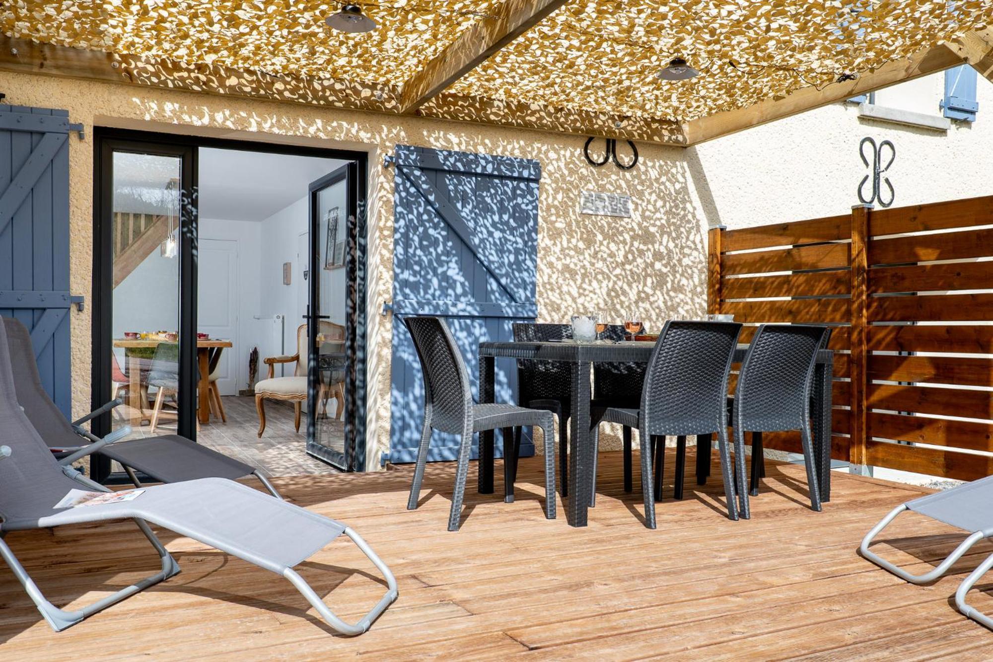Plaines-Provence Spa&Sauna Дінь-ле-Бен Екстер'єр фото